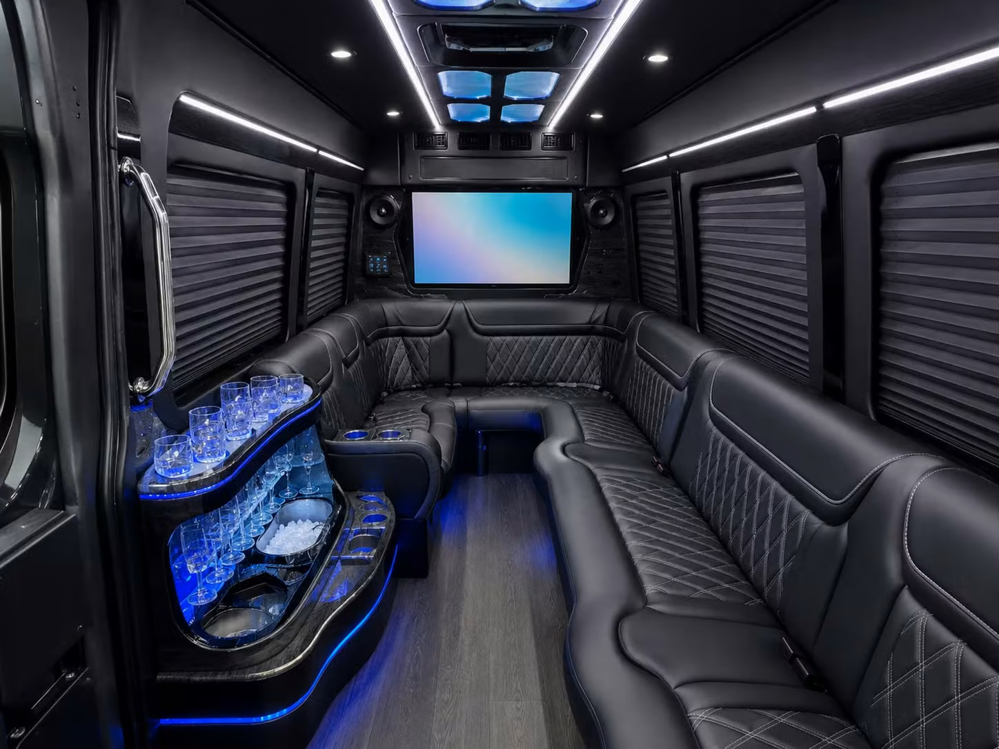 airport transfers and executive transportation at t f green international airport