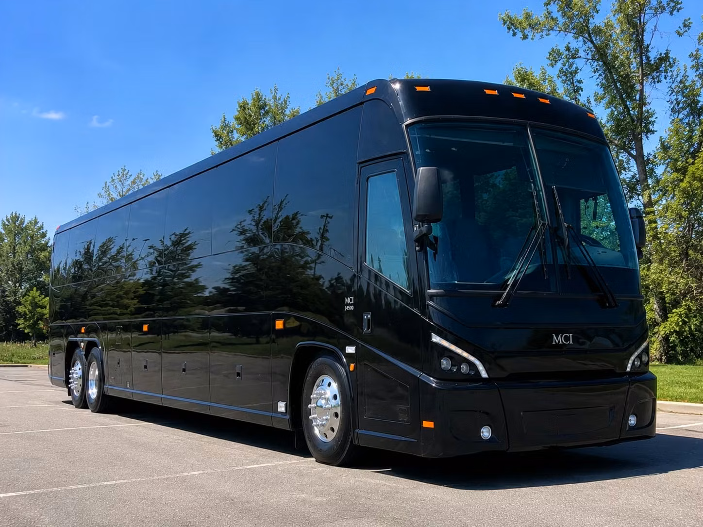 book prom party buses for any providence high school s big night