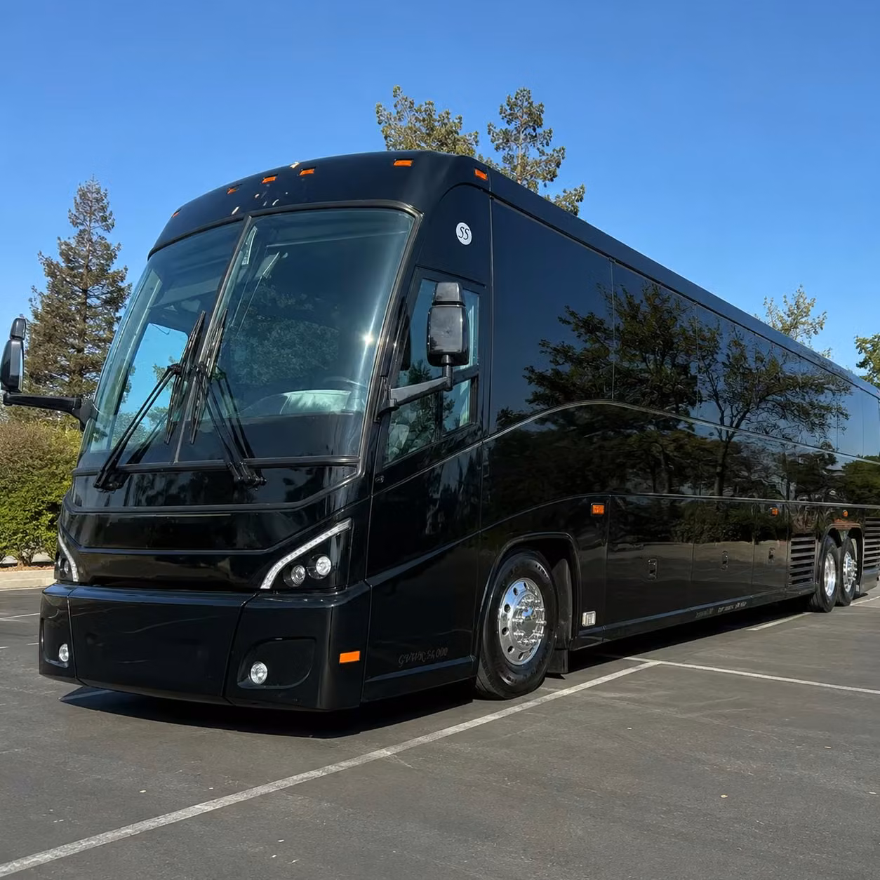 charter bus rentals for corporate retreats and team building events near providence