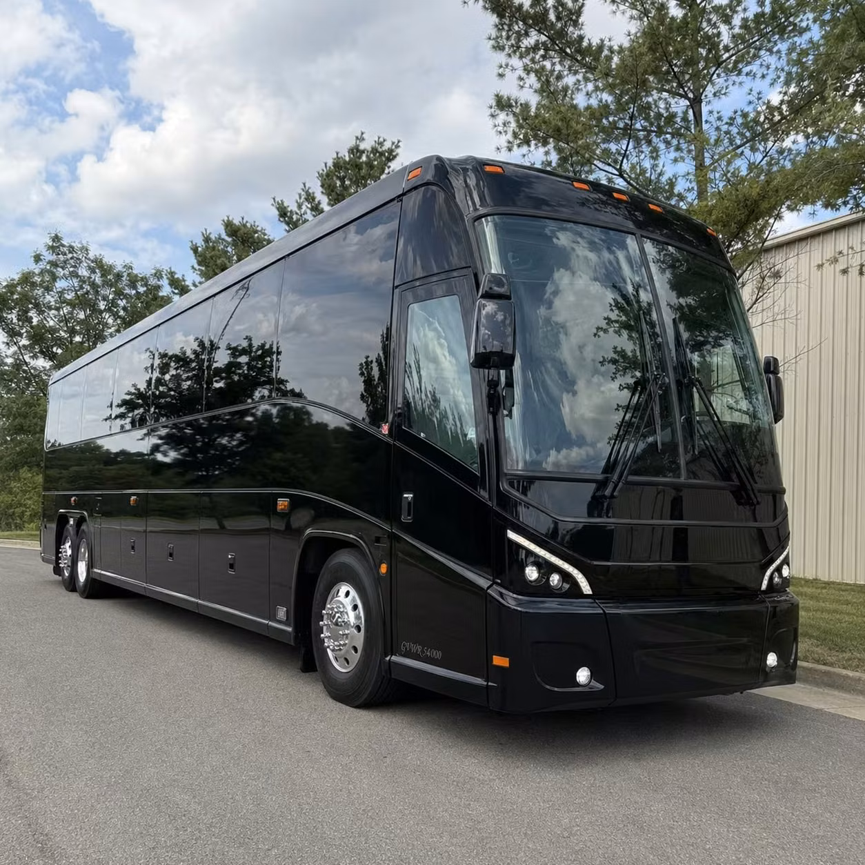 military personnel transportation to and from naval station newport and quonset state airport