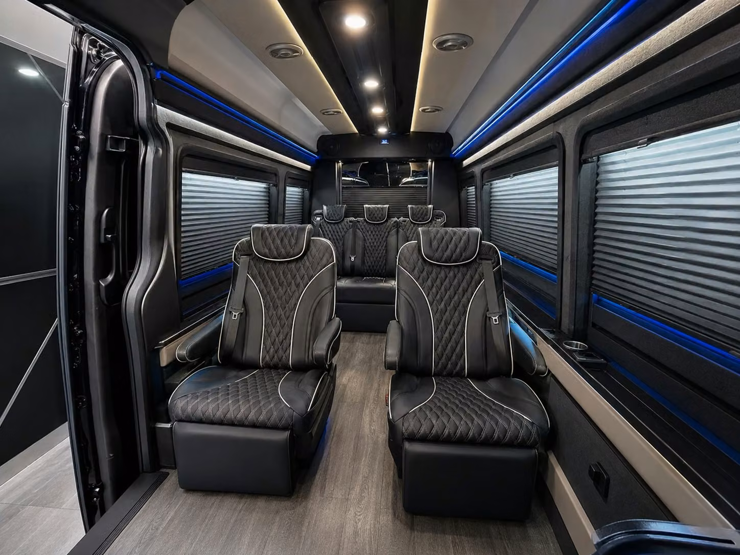 we make corporate airport shuttle services in providence effortless